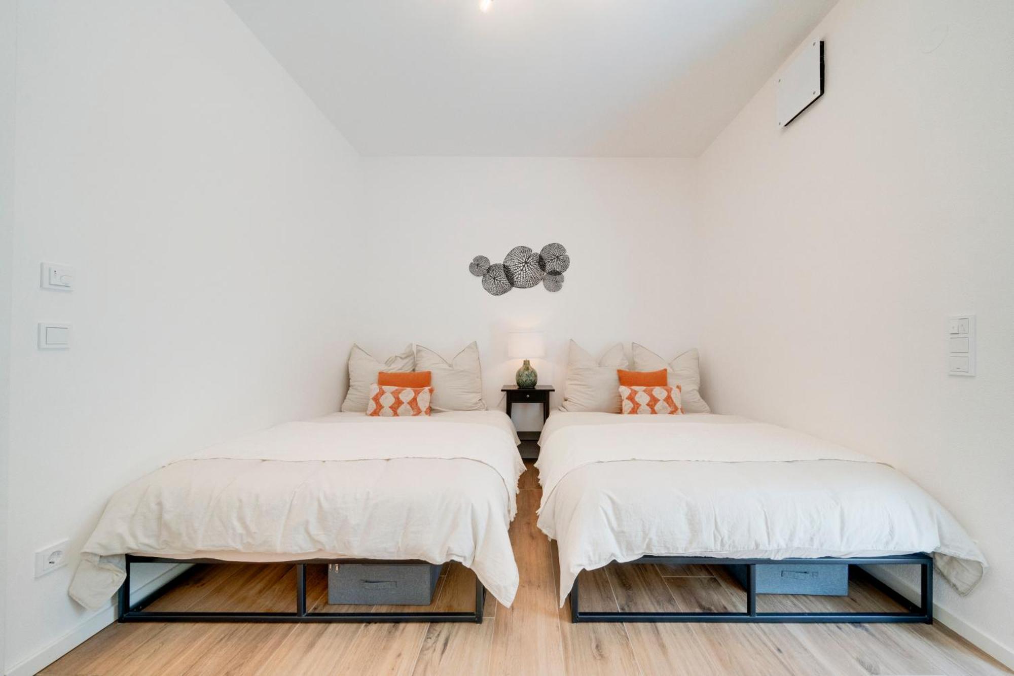 Neu-Luxus Apartment-Zentral In Altstadt-65-80Qm Аугсбург Номер фото